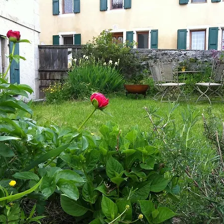 Chez Epicure Bed & Breakfast Ballaigues